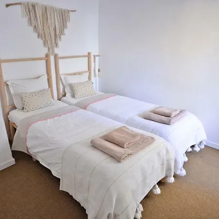Quarto em Acomodações Particulares Old Charming House