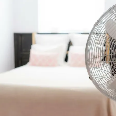 Old Charming House Δωμάτια σε οικογενειακή κατοικία *